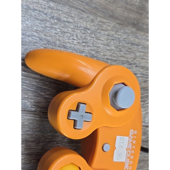 Official Nintendo Spice Orange GameCube Controller OEM (DOL-003) Original - Picture 3 of 11